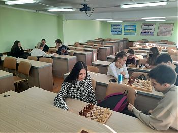 ДВФ ВАВТ - «Шахматы»